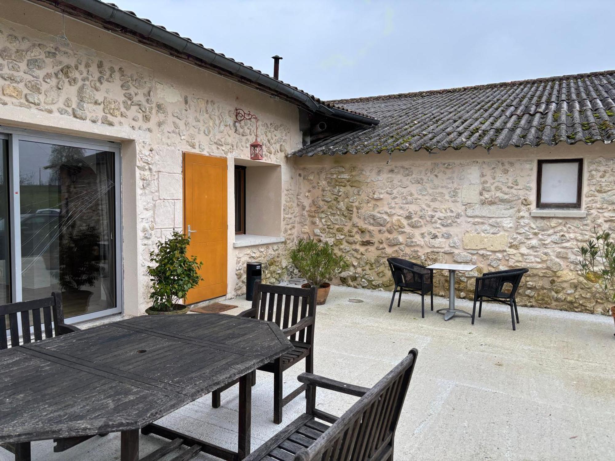 Fantastic Petit Beauval Hotel Saint-Sulpice-et-Cameyrac Bagian luar foto